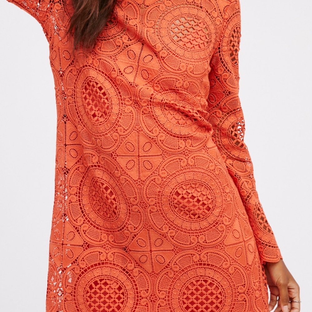 Beautiful Free people lace Cover Up Size M